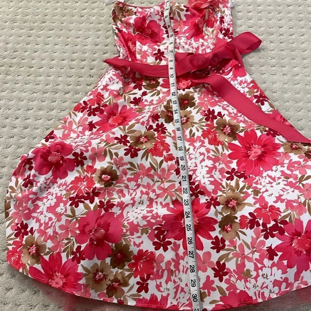 Suzy Shier Floral Dress, Size Extra Small. - Picture 8 of 8